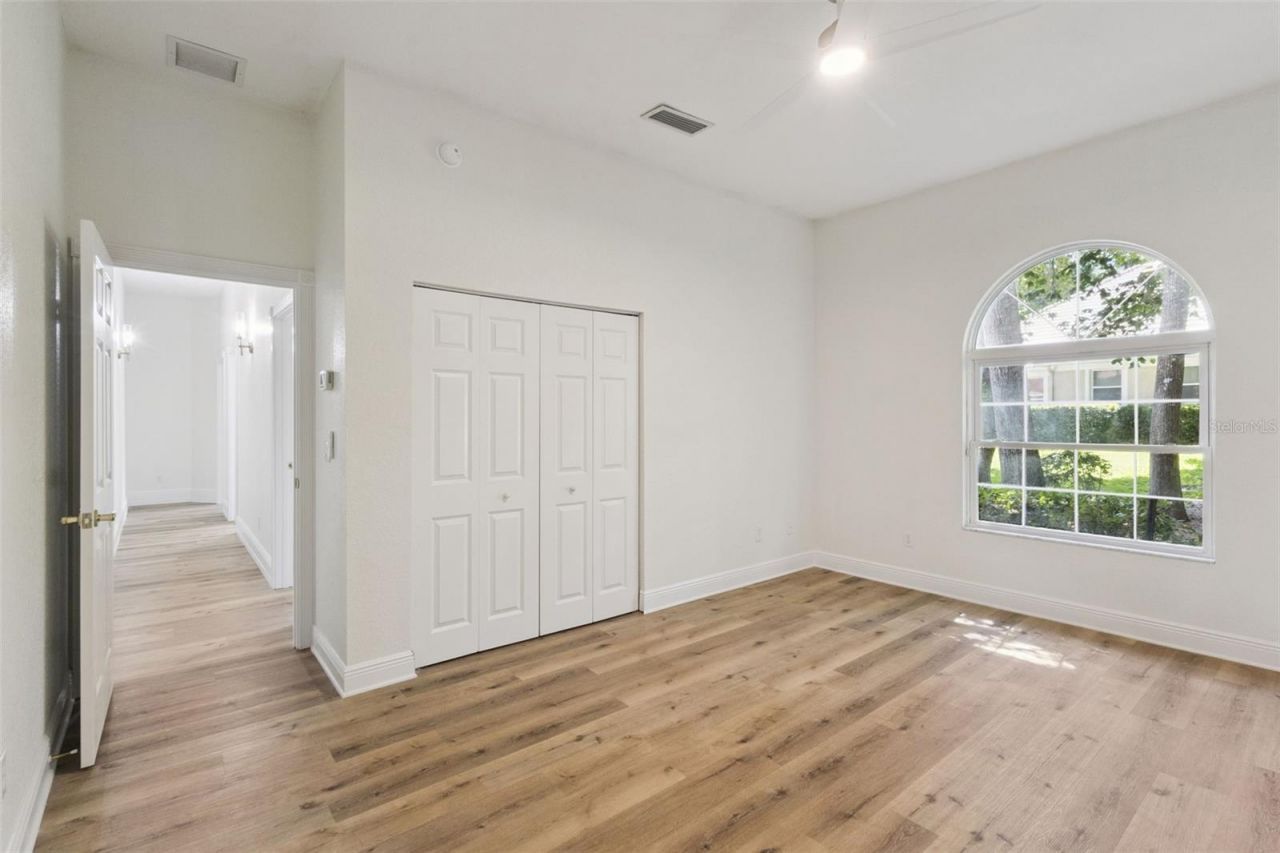 6943 SE 12th Circle, Ocala, FL 34480 Photo