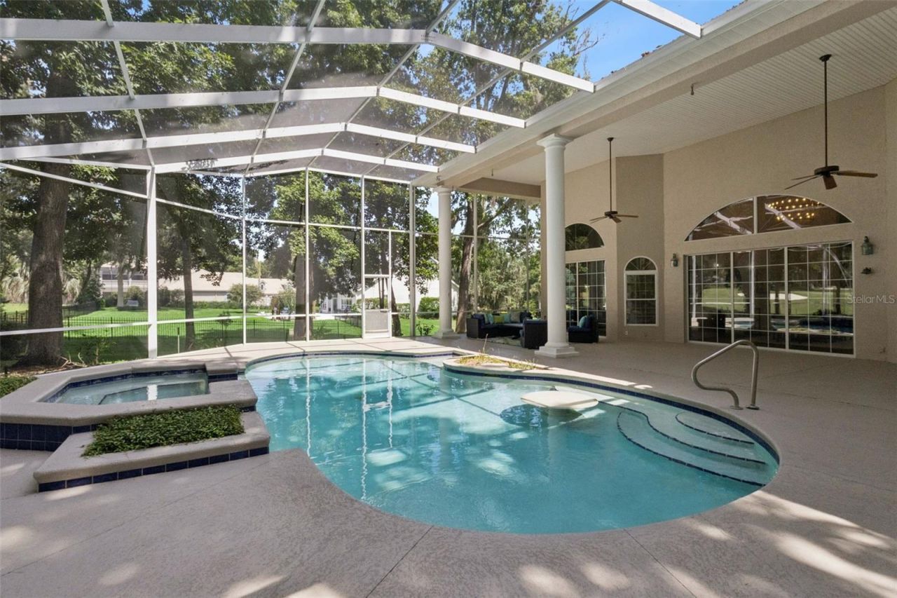 6943 SE 12th Circle, Ocala, FL 34480 Photo