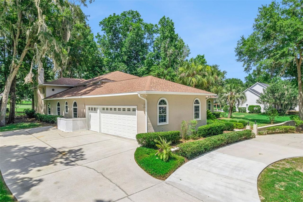 6943 SE 12th Circle, Ocala, FL 34480 Photo