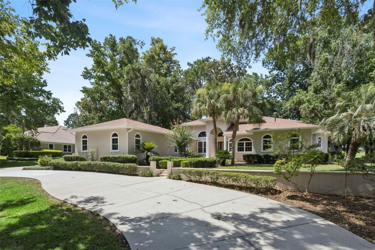 6943 SE 12th Circle, Ocala, FL 34480 Photo