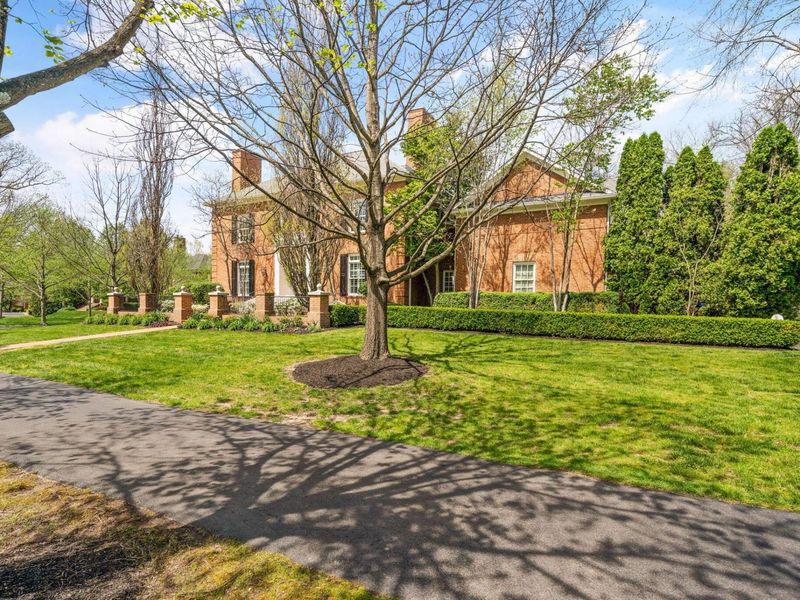 7762 Fenway Road , New Albany, OH 43054 Photo 4