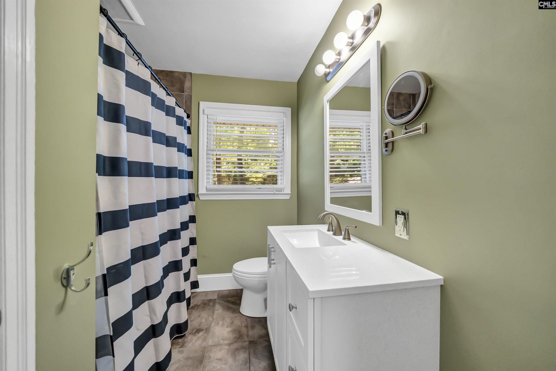 3133 Chinaberry Drive  Photo 17