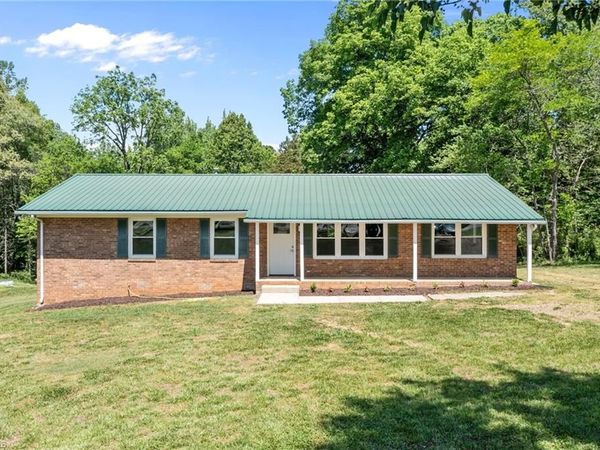 4378 N Nc Highway 49 , Burlington, NC 27217