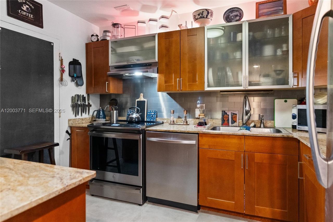 100 Edgewater Dr , Unit 129, Coral Gables, FL 33133 Photo