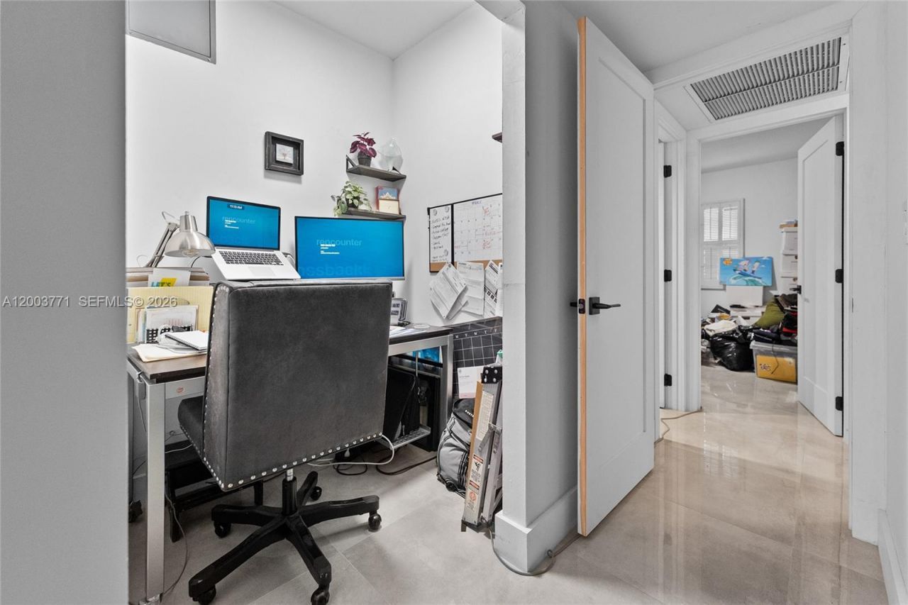 100 Edgewater Dr , Unit 129, Coral Gables, FL 33133 Photo