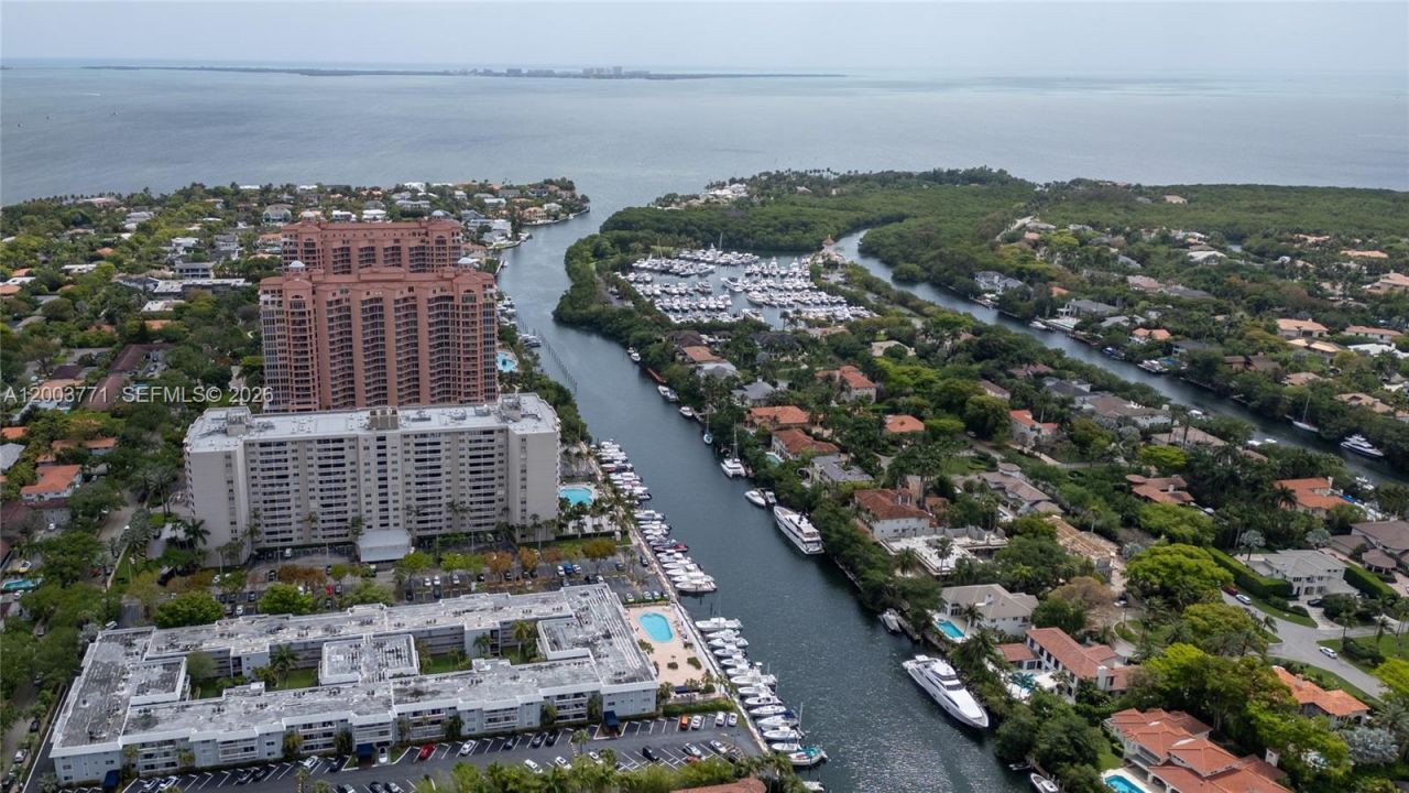 100 Edgewater Dr , Unit 129, Coral Gables, FL 33133 Photo