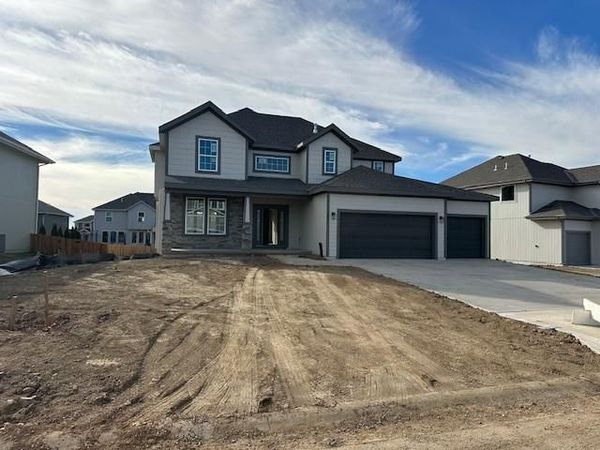 2651 W Park Street, Olathe, KS 66061