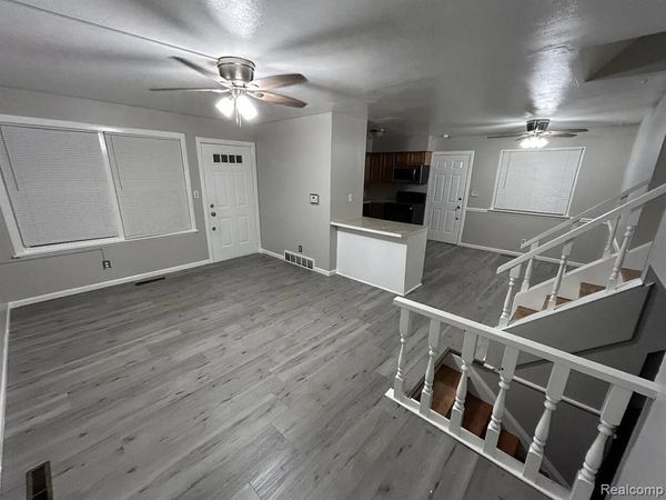 5825 Branch Road, Flint, MI 48506