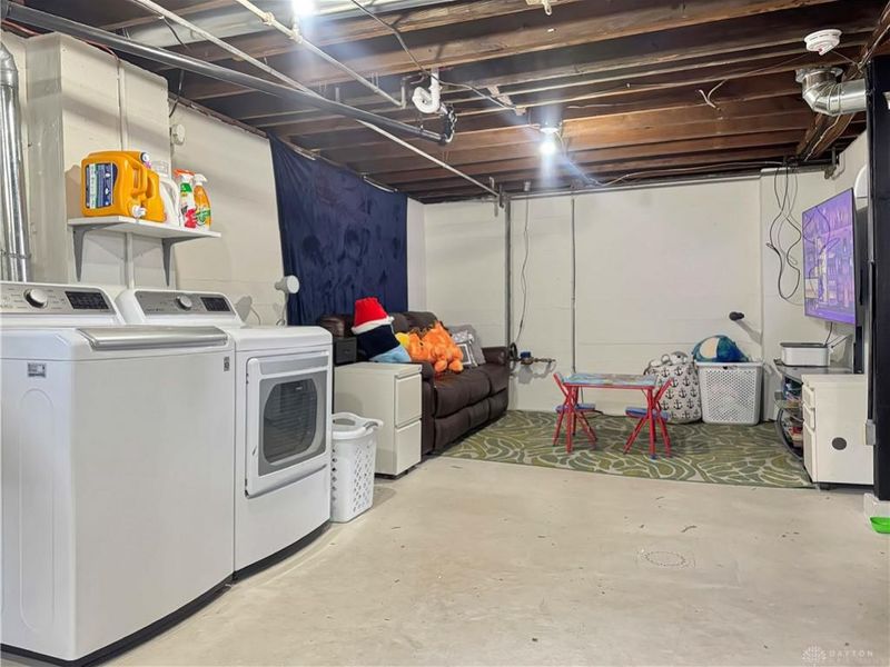 704 N Russell Street, Urbana, OH 43078 Photo 29