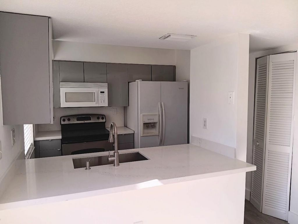 150 Riviera Circle, Weston, FL 33326 Photo