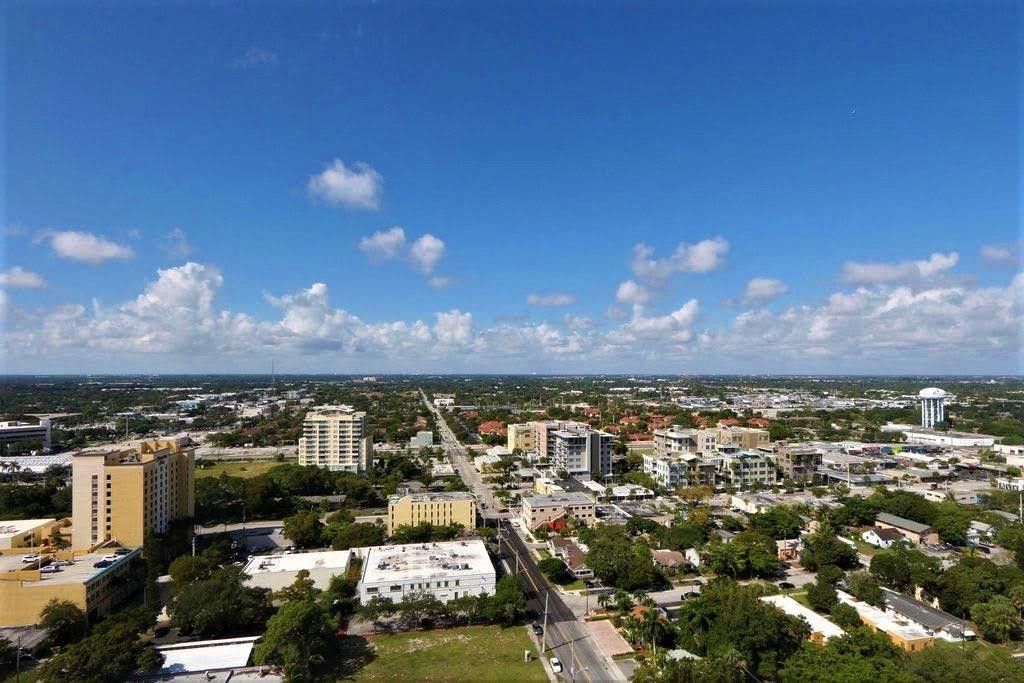 315 NE 3rd Avenue, Unit 2102, Fort Lauderdale, FL 33301 Photo