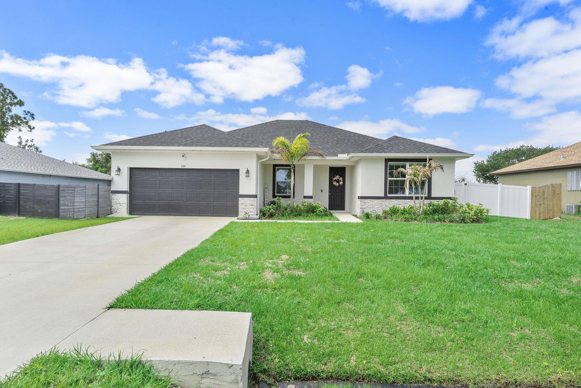 532 SW Sansom Lane, Port Saint Lucie, FL 34953 Photo