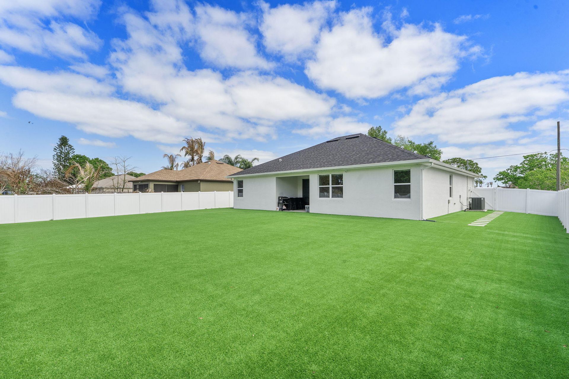 532 SW Sansom Lane, Port Saint Lucie, FL 34953 Photo