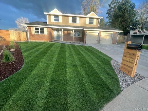 6842 Wright Court , Arvada, CO 80004