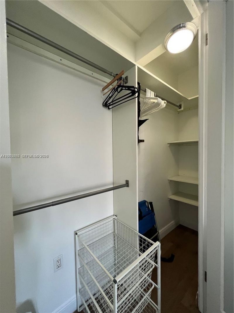 439 15th St , Unit 12, Miami Beach, FL 33139 Photo