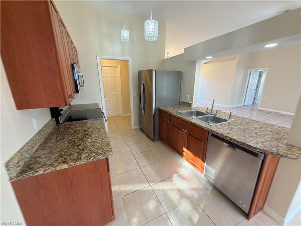 2513 48th ST SW, LEHIGH ACRES, FL 33976