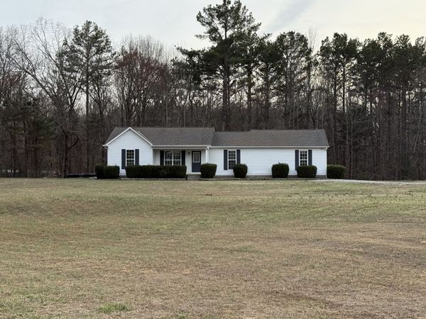 235 Mallard Ln, Lexington, TN 38351