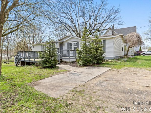 633 E Main Street, Ionia, MI 48846