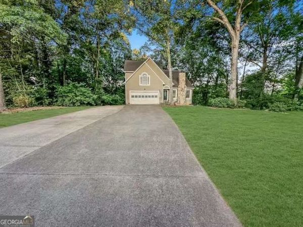 199 Amberidge Drive NW, Cartersville, GA 30121