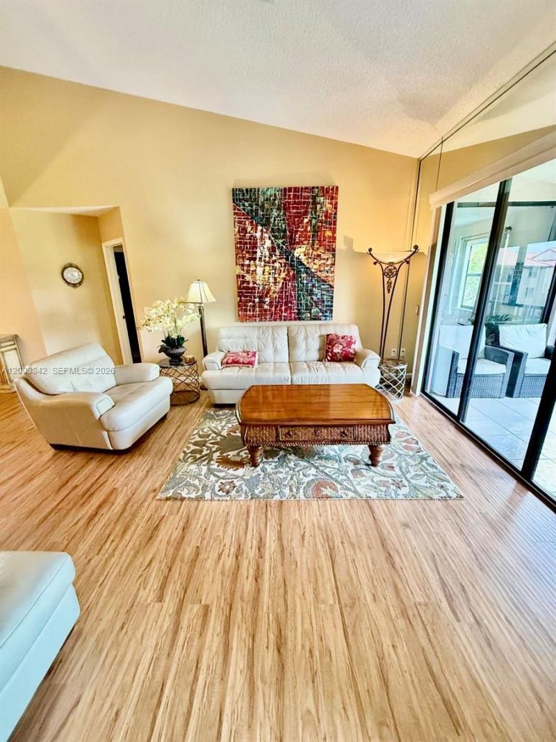 5155 Europa Dr , Unit U, Boynton Beach, FL 33437 Photo