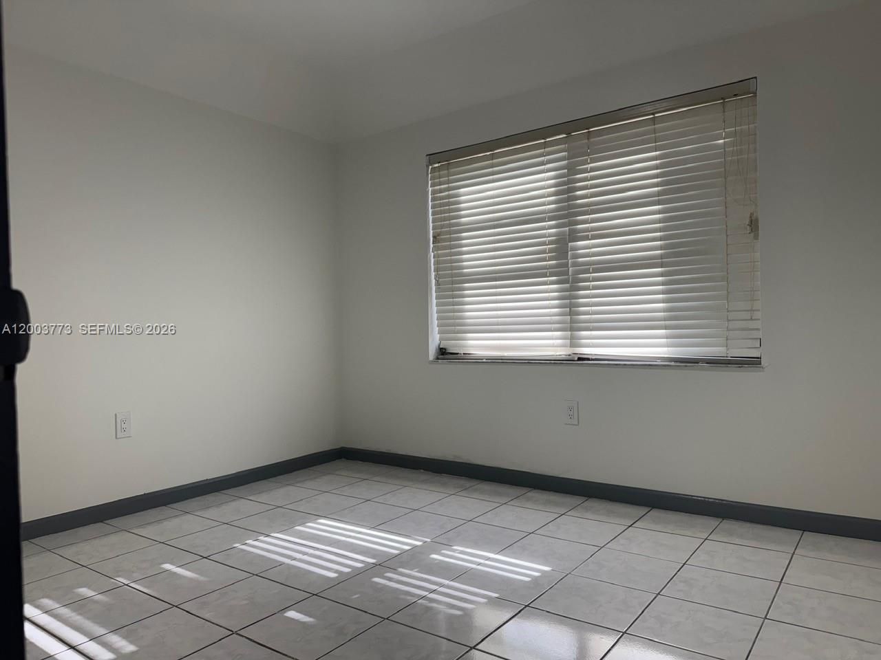 5260 SW 2nd St, Miami, FL 33134 Photo
