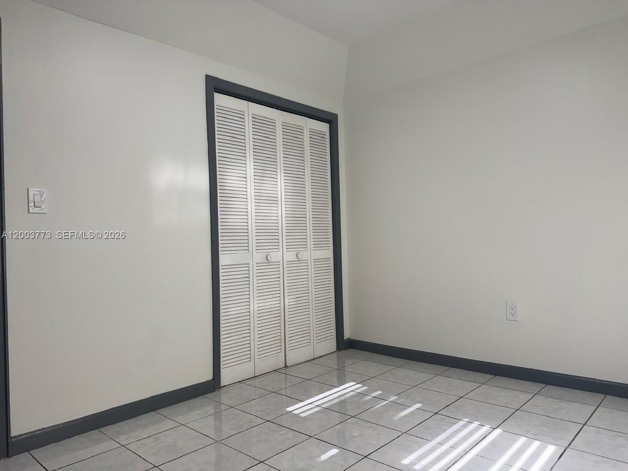 5260 SW 2nd St, Miami, FL 33134 Photo