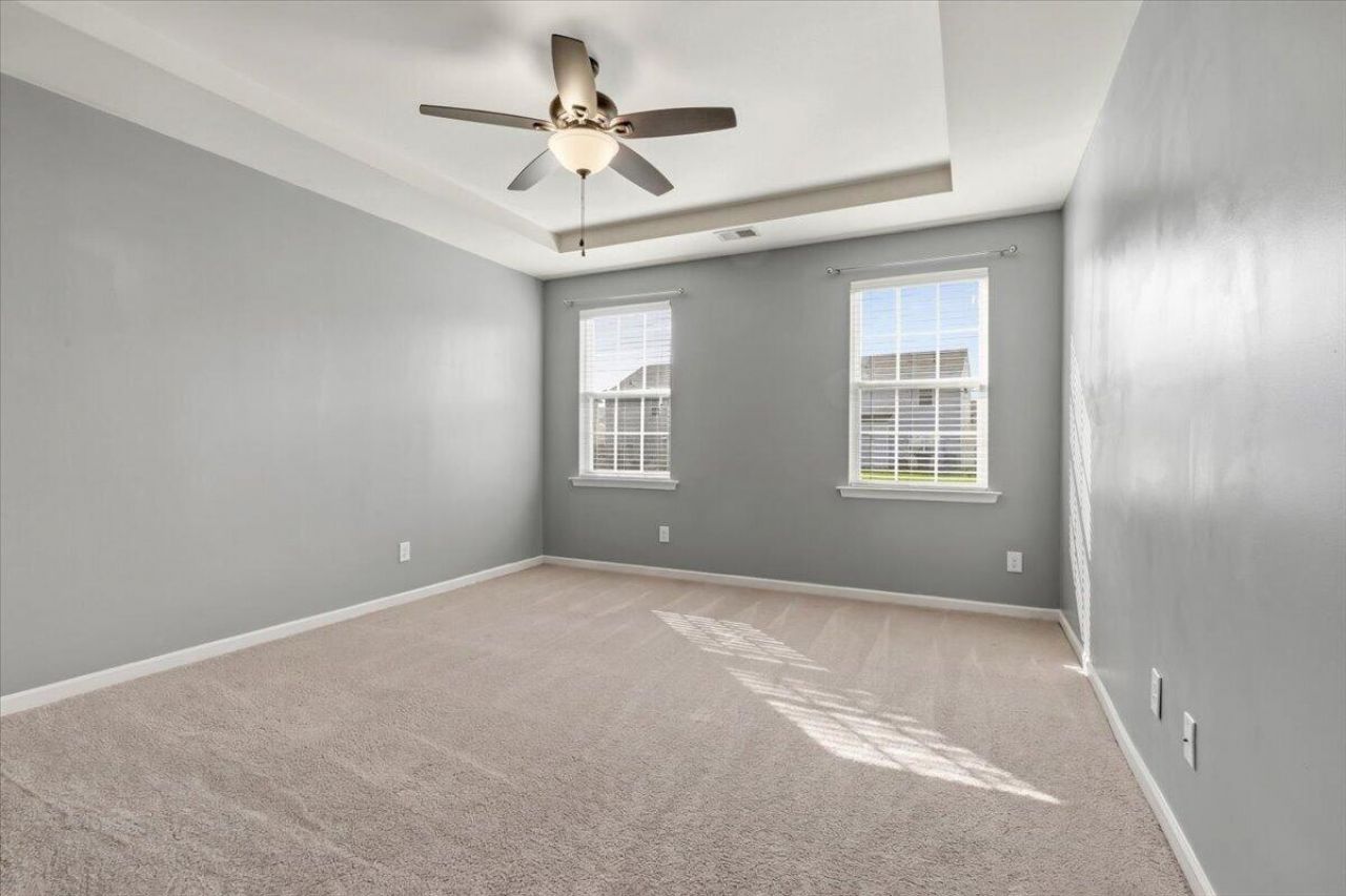 700 Redbud Lane Photo 27