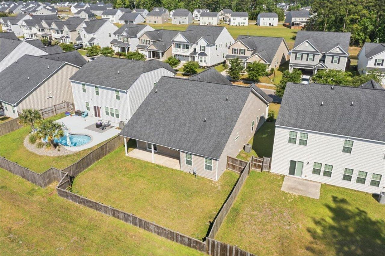 700 Redbud Lane Photo 60