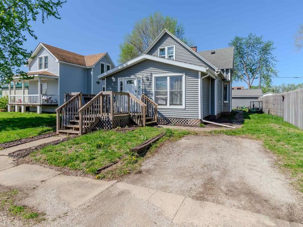 203 2ND Street, South Pekin, IL 61564