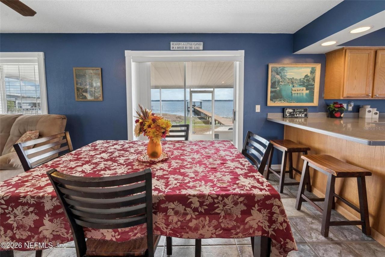 7932 SW County Road 18 , Hampton, FL 32044 Photo