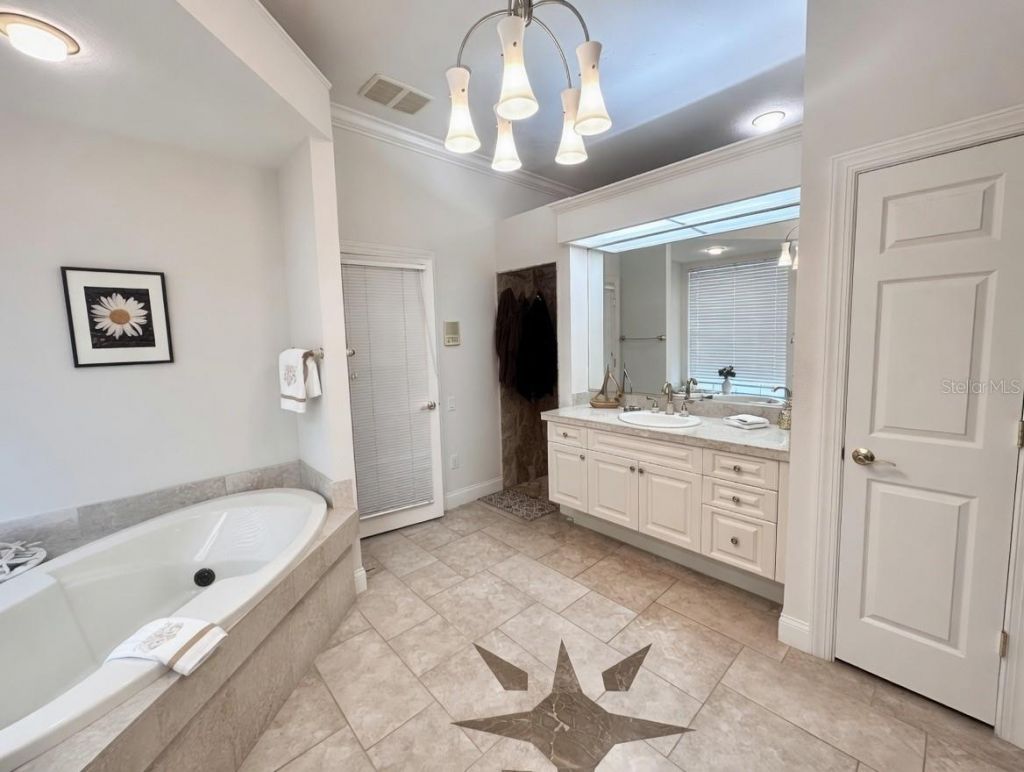 9110 Deer Court, Venice, FL 34293 Photo
