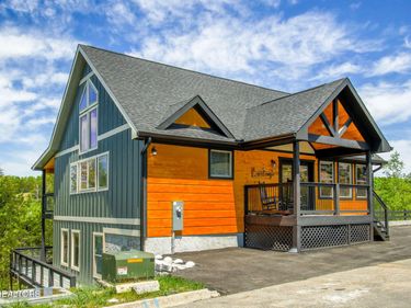 846 Blue Herring Way, Sevierville, TN 37876