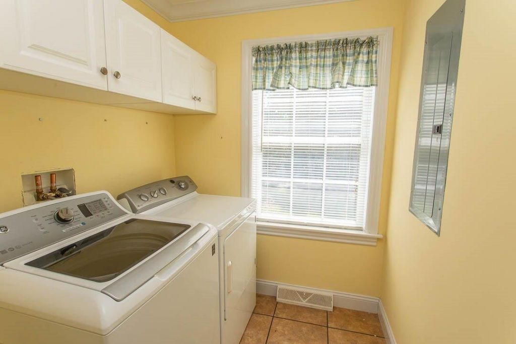 4517 Manitook Dr.  Photo 12