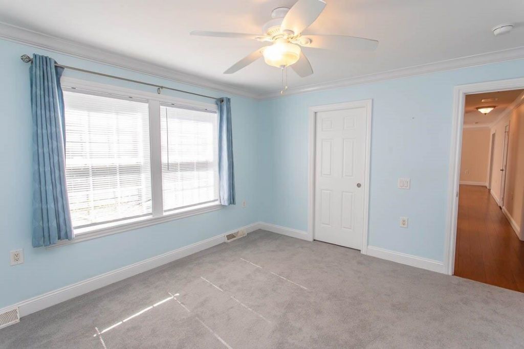 4517 Manitook Dr.  Photo 9