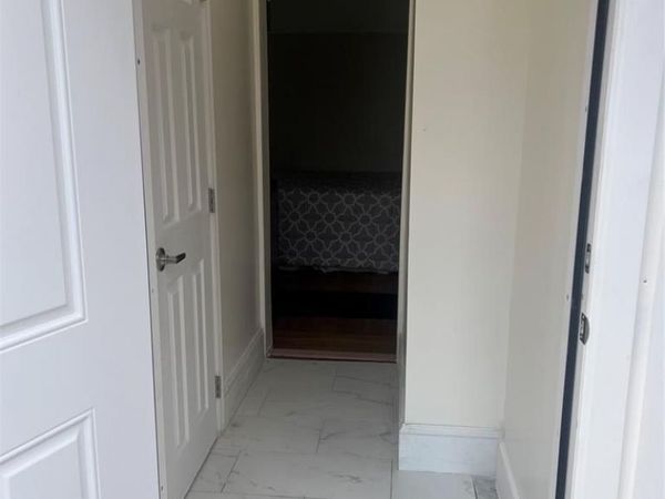 285 Highwood Avenue, TEANECK, NJ 07666