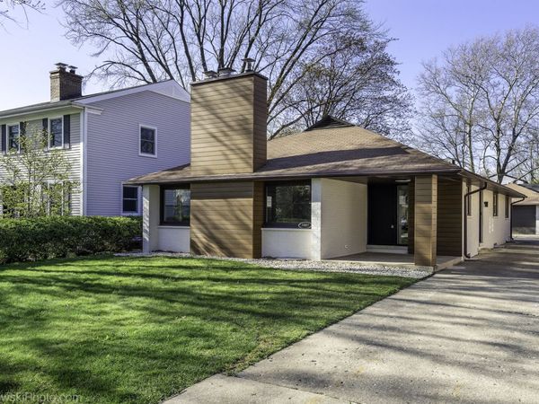 1087 Andean Place , Highland Park, IL 60035