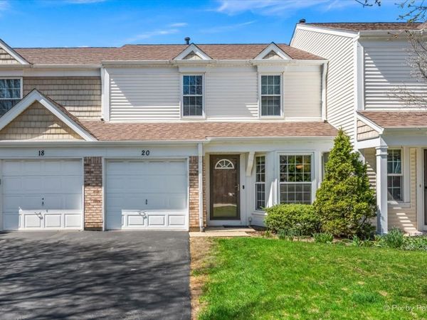 20 N Oltendorf Road , Streamwood, IL 60107