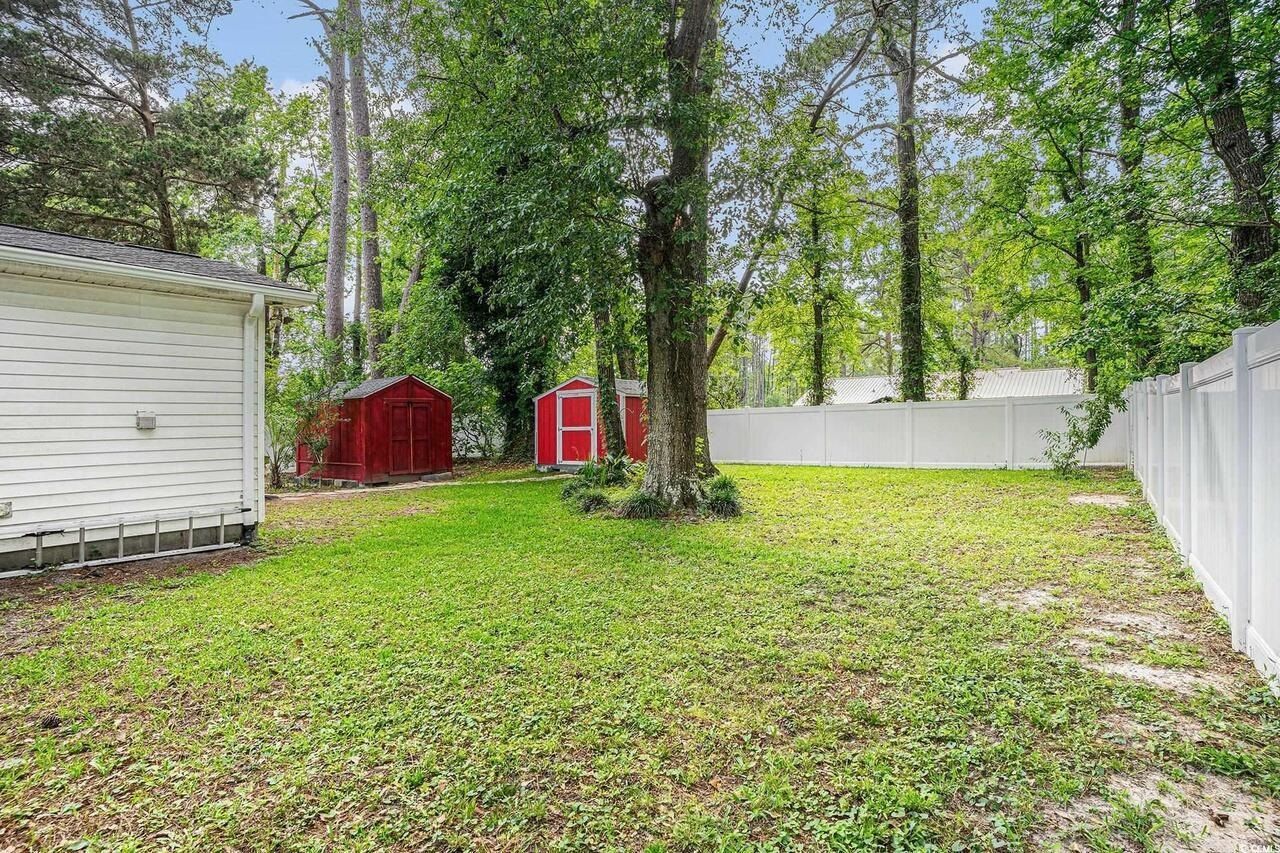 1205 King St.  Photo 19