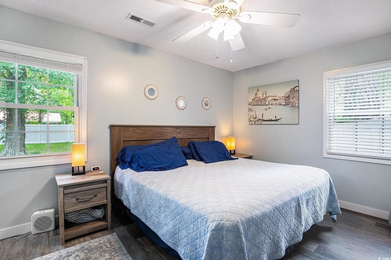 1205 King St.  Photo 8