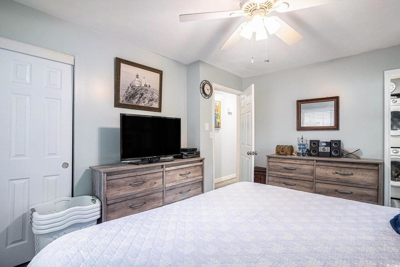 1205 King St.  Photo 9