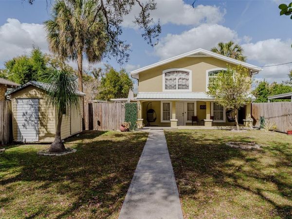 203 W CREST 1/2 AVENUE , TAMPA, FL 33603