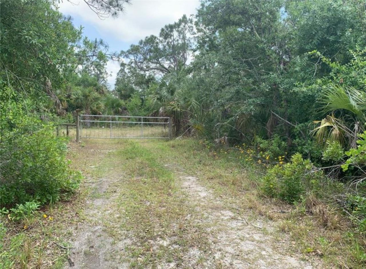 925 Indian Creek Lane, Punta Gorda, FL 33982 Photo