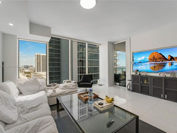 1040 Biscayne Blvd, Unit 1905, Miami, FL 33132