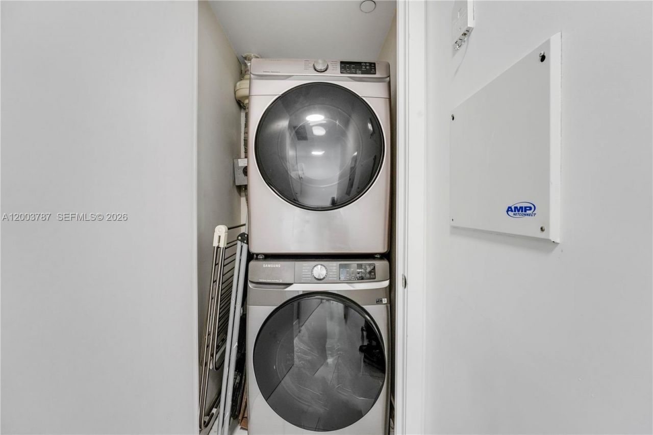 1040 Biscayne Blvd, Unit 1905, Miami, FL 33132 Photo
