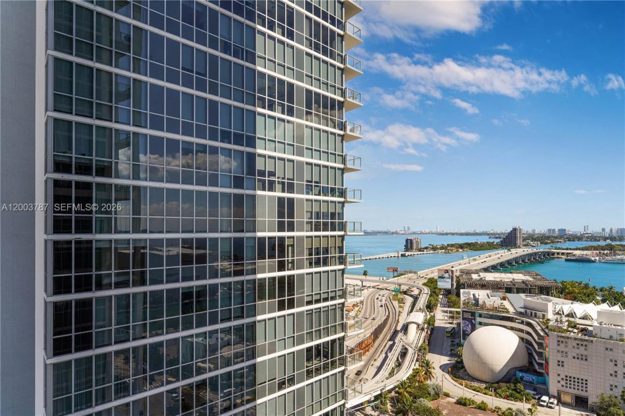 1040 Biscayne Blvd, Unit 1905, Miami, FL 33132 Photo