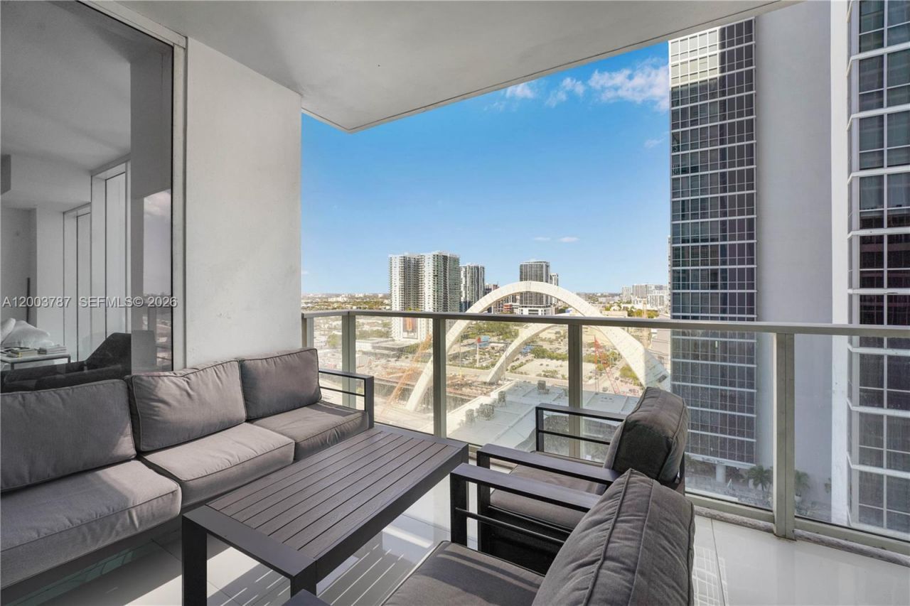 1040 Biscayne Blvd, Unit 1905, Miami, FL 33132 Photo