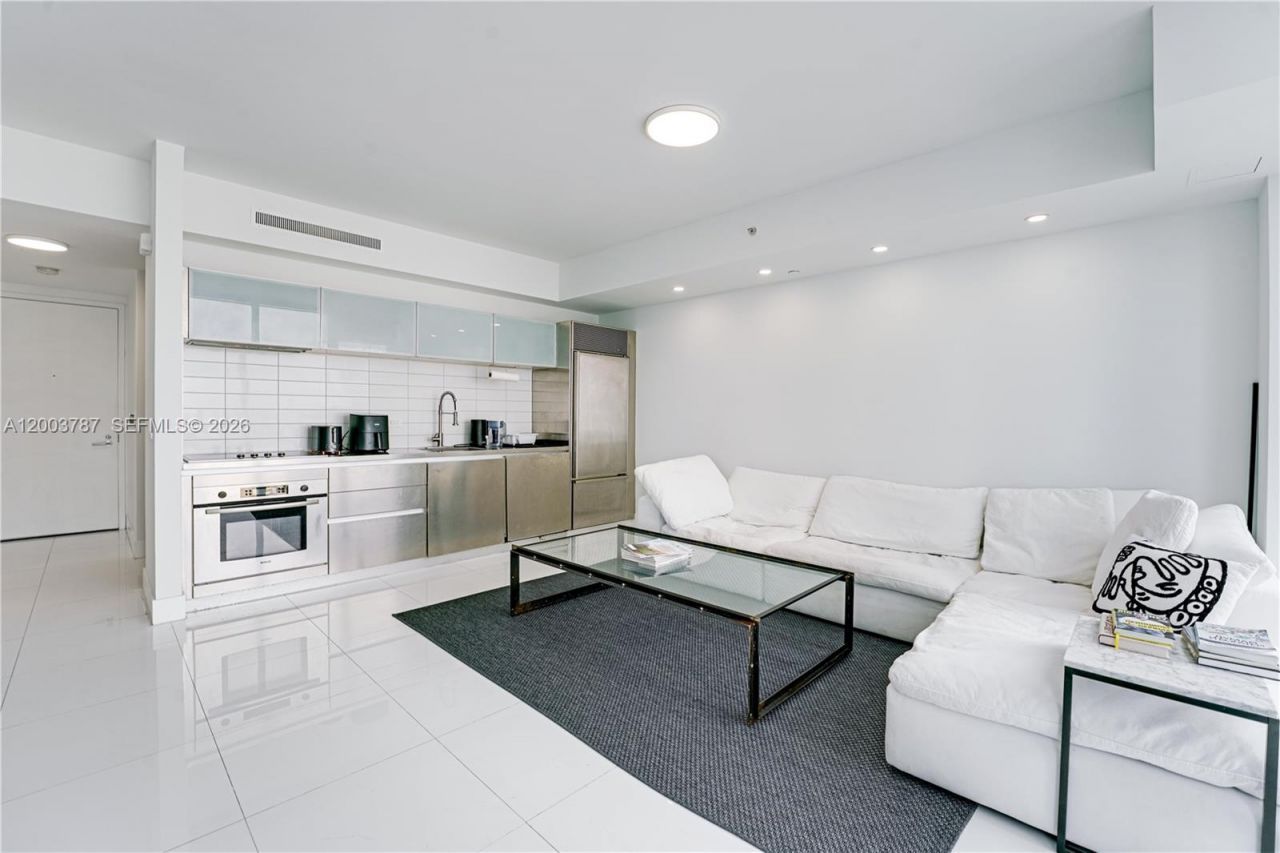 1040 Biscayne Blvd, Unit 1905, Miami, FL 33132 Photo