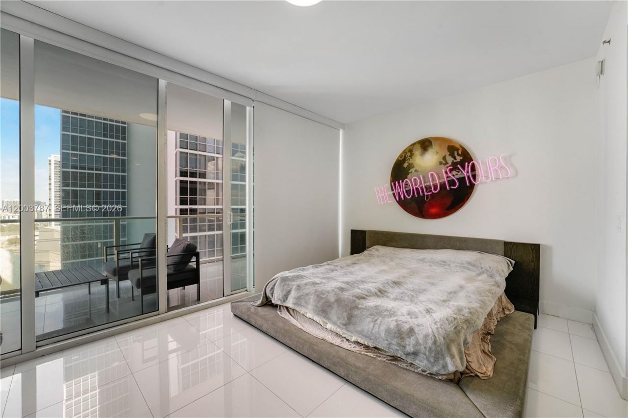 1040 Biscayne Blvd, Unit 1905, Miami, FL 33132 Photo