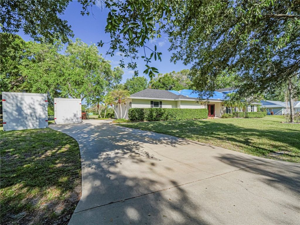 605 40th Avenue Sw, Vero Beach, FL 32968 Photo