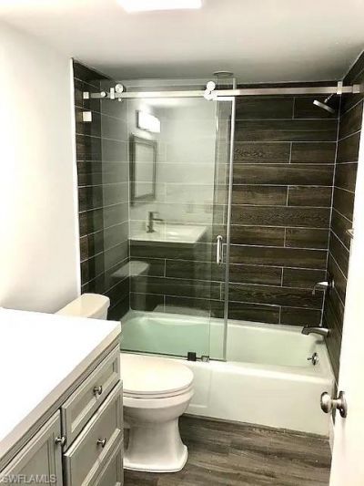 200 Valley Stream Dr, Unit 8B, Naples, FL 34113 Photo